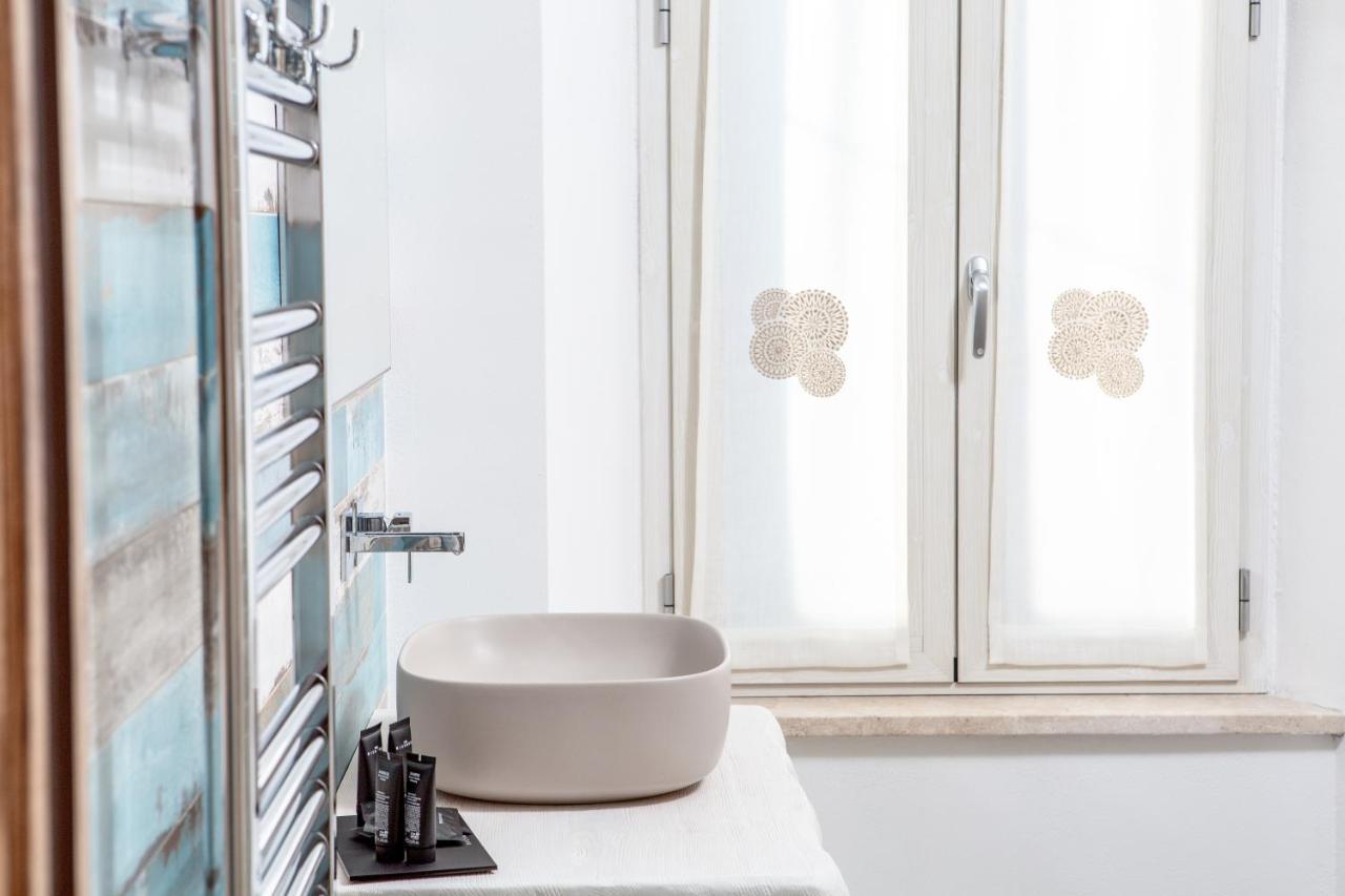 Assaje' Luxury Rooms Santa Teresa Gallura Exterior photo