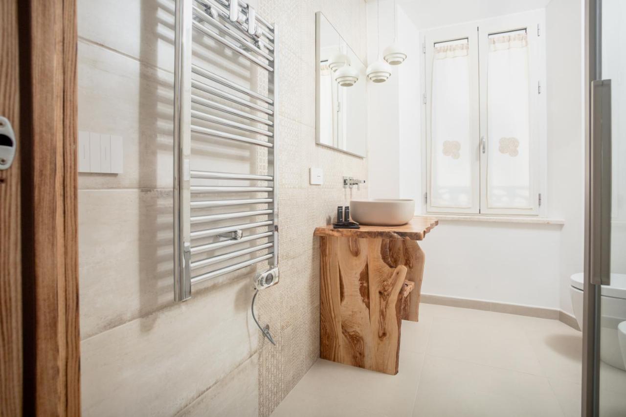 Assaje' Luxury Rooms Santa Teresa Gallura Exterior photo